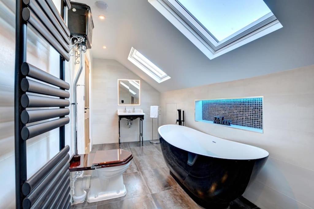 Modern 4 Bedroom Townhouse Perfect Location. Brighton Ngoại thất bức ảnh