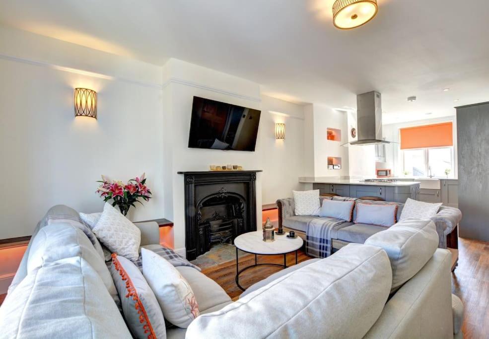 Modern 4 Bedroom Townhouse Perfect Location. Brighton Ngoại thất bức ảnh